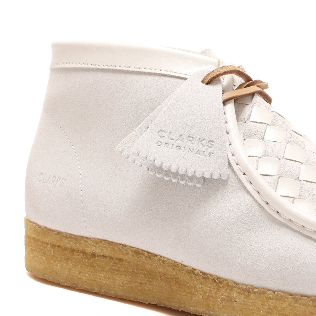 Clarks Wallabee Boot White Woven 21SP-I