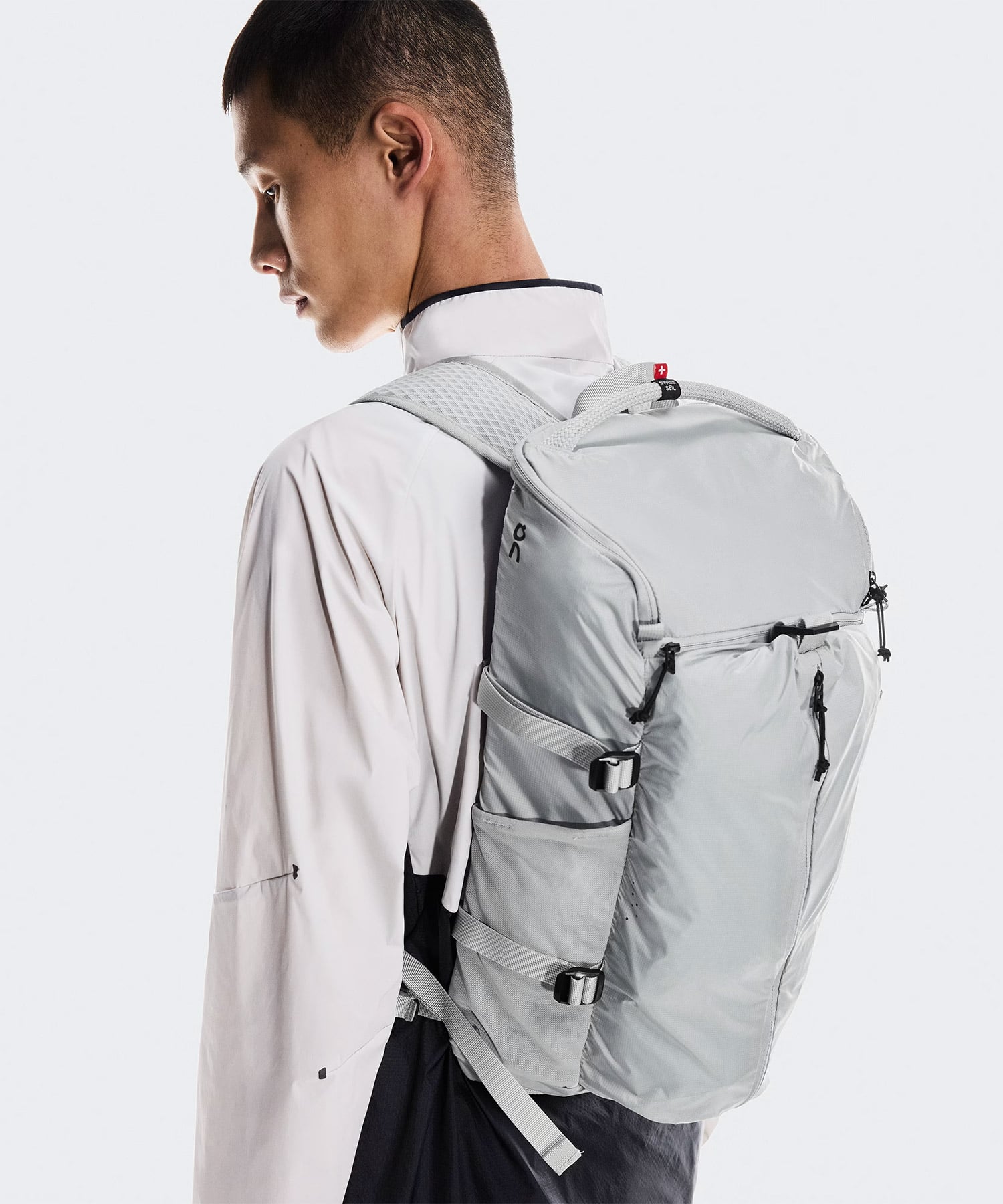 On Speed Pack 18L Lite 1 U Glacierの画像