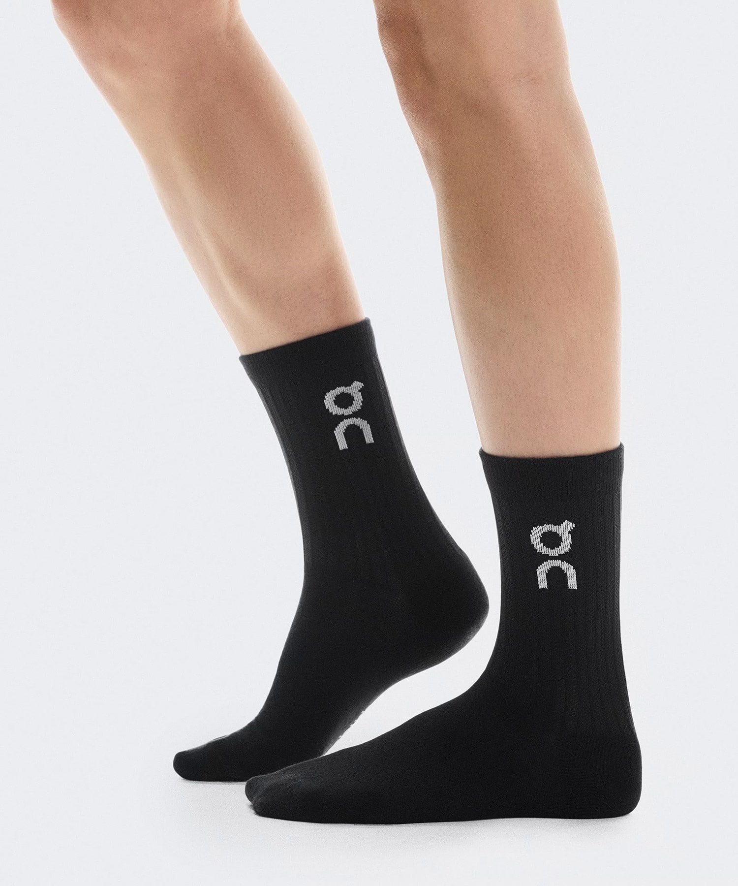 On LOGO SOCK HIGH 3P 1 U BLACKの画像
