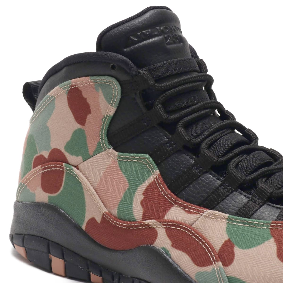 JORDAN BRAND AIR JORDAN 10 RETRO DESERT/BLACK-DUSTED CLAY-TREELINE 19FA-Sの画像