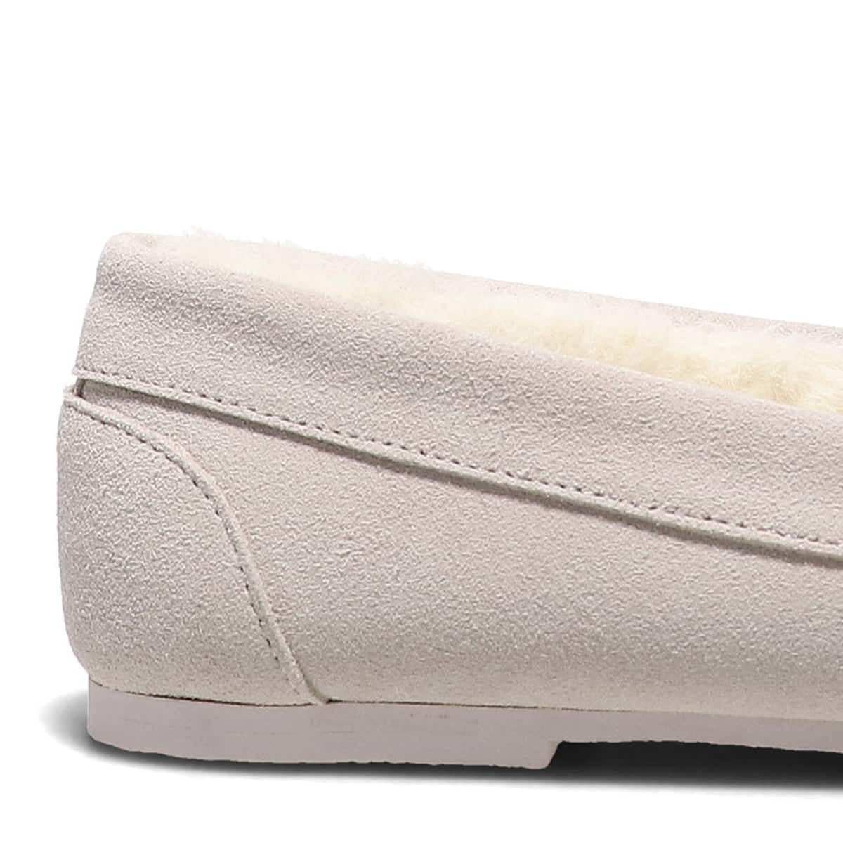 Minnetonka CLEARWATER BIT AP FLORAL WHITE 21FW-Sの画像