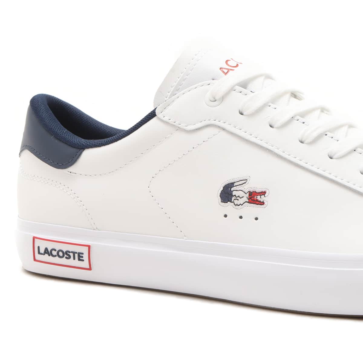 LACOSTE POWERCOURT TRI22 1 SMA WHT/NVY/RED 24SP-I