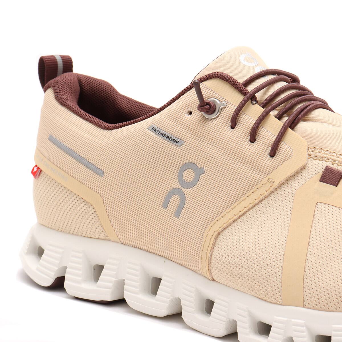 On Cloud 5 Waterproof M Savannah | Ivory の画像