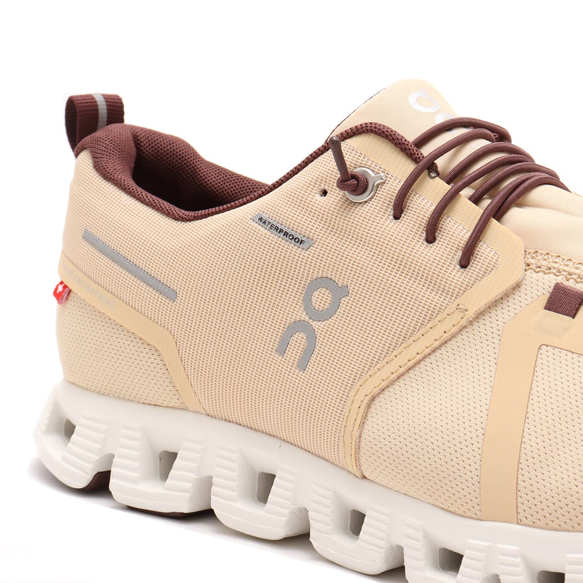On Cloud 5 Waterproof M Savannah | Ivory の画像