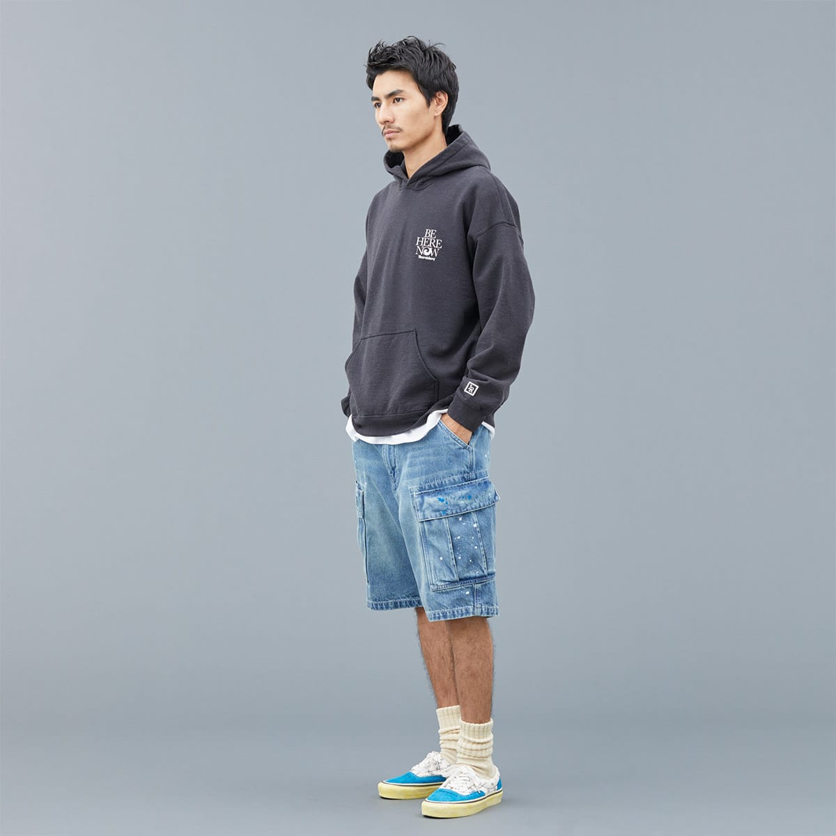 LIBERAIDERS BE HERE NOW HOODIE BLACK（リベレイダース ビー