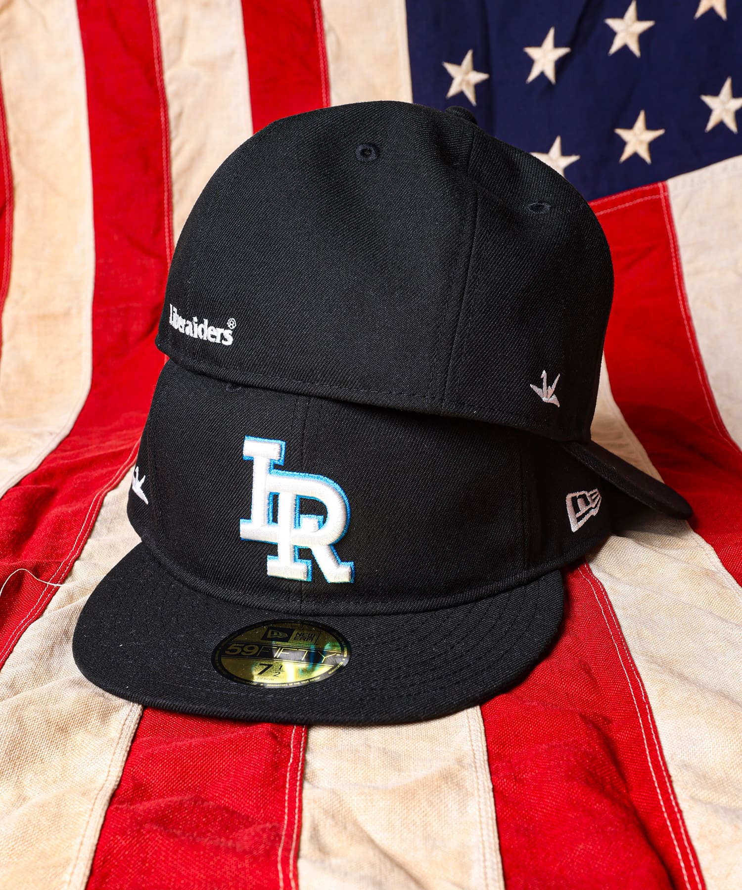 LIBERAIDERS x NEW ERA 59FIFTY SB LR EMBROIDERY LOGO CAP BLACKの画像