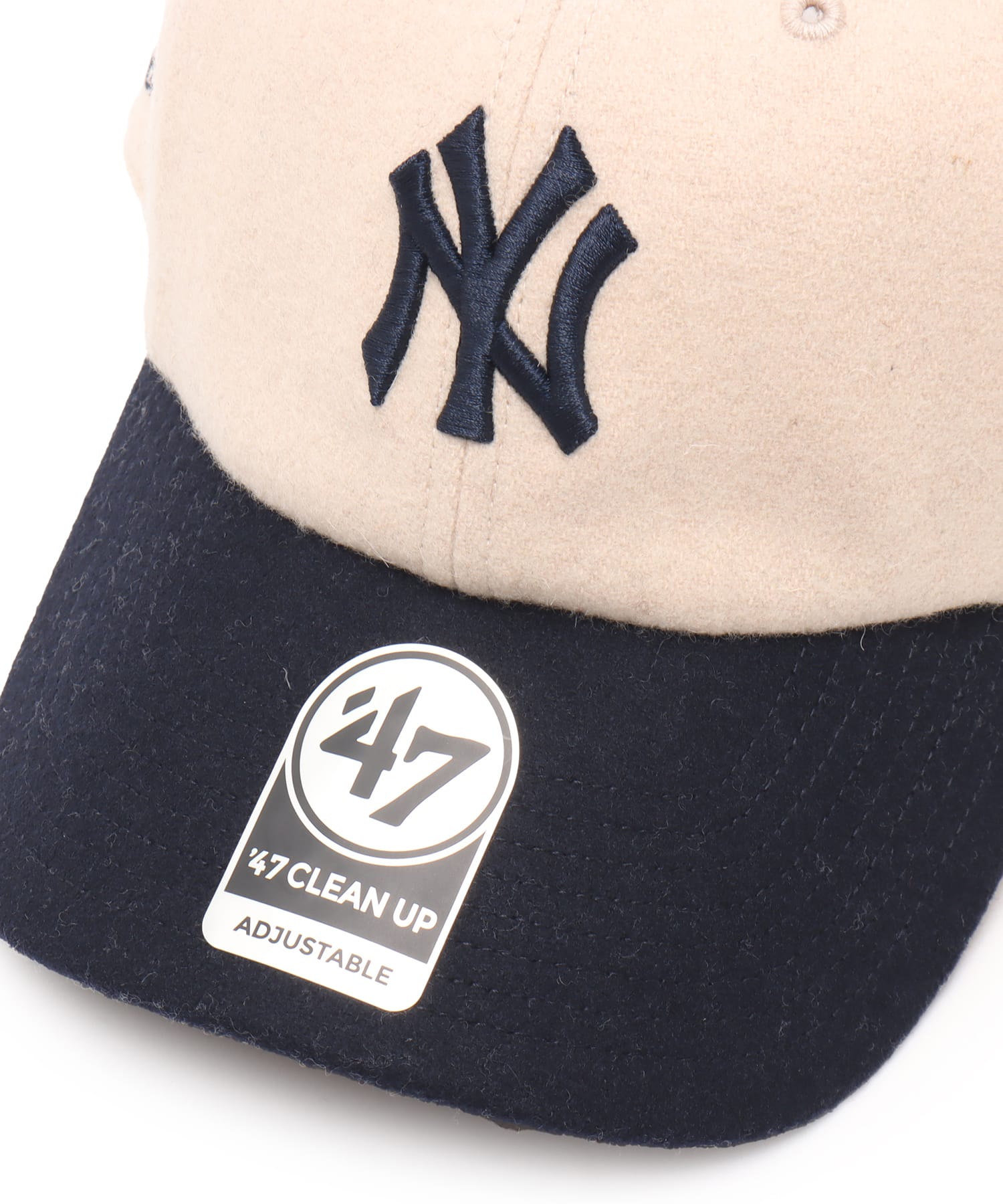 SPORTY＆RICH Yankees Serif Wool Hat Ecru/Dark Navyの画像