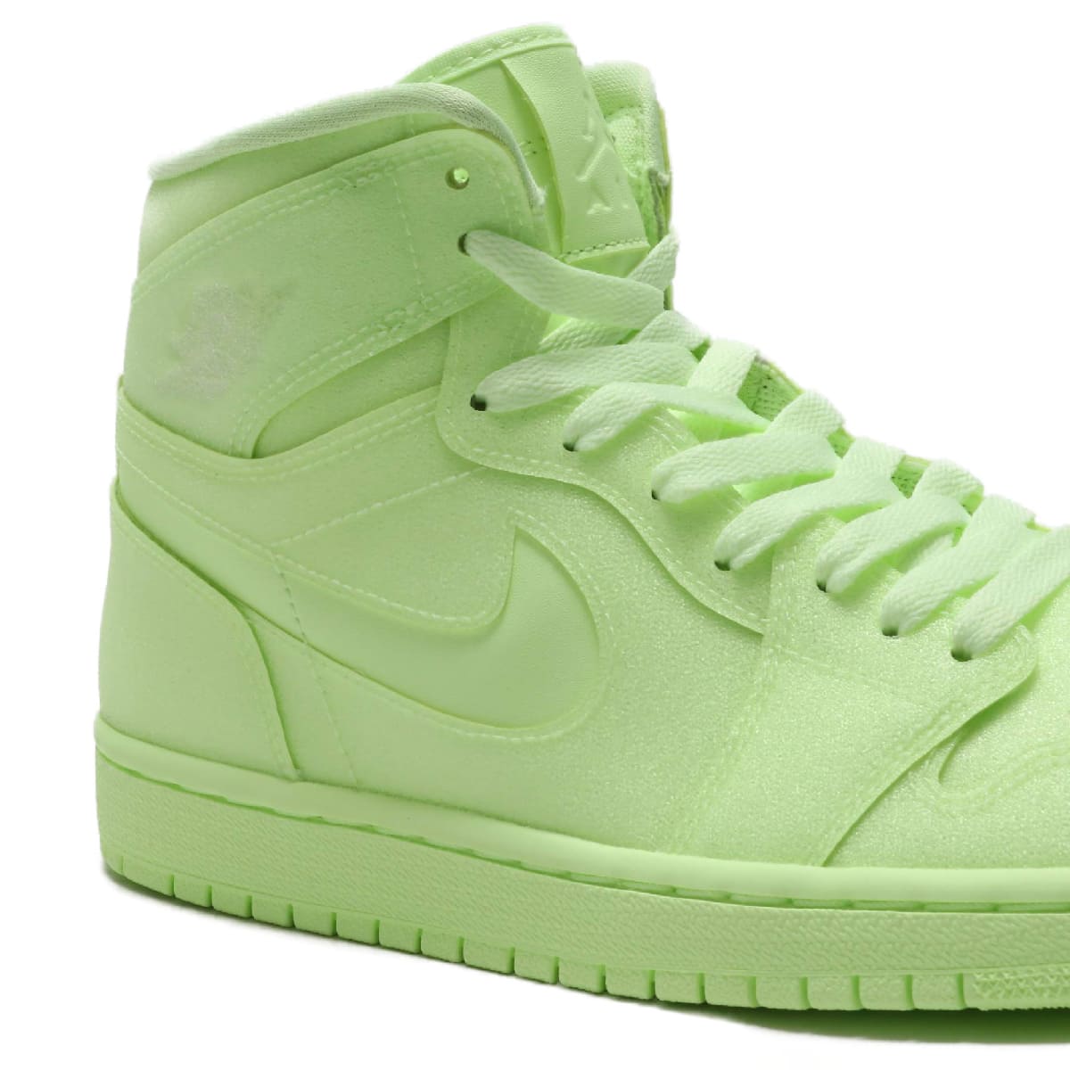 JORDAN BRAND WMNS AIR JORDAN 1 RET HI PREM BARELY VOLT/BARELY VOLT 19FA-Sの画像