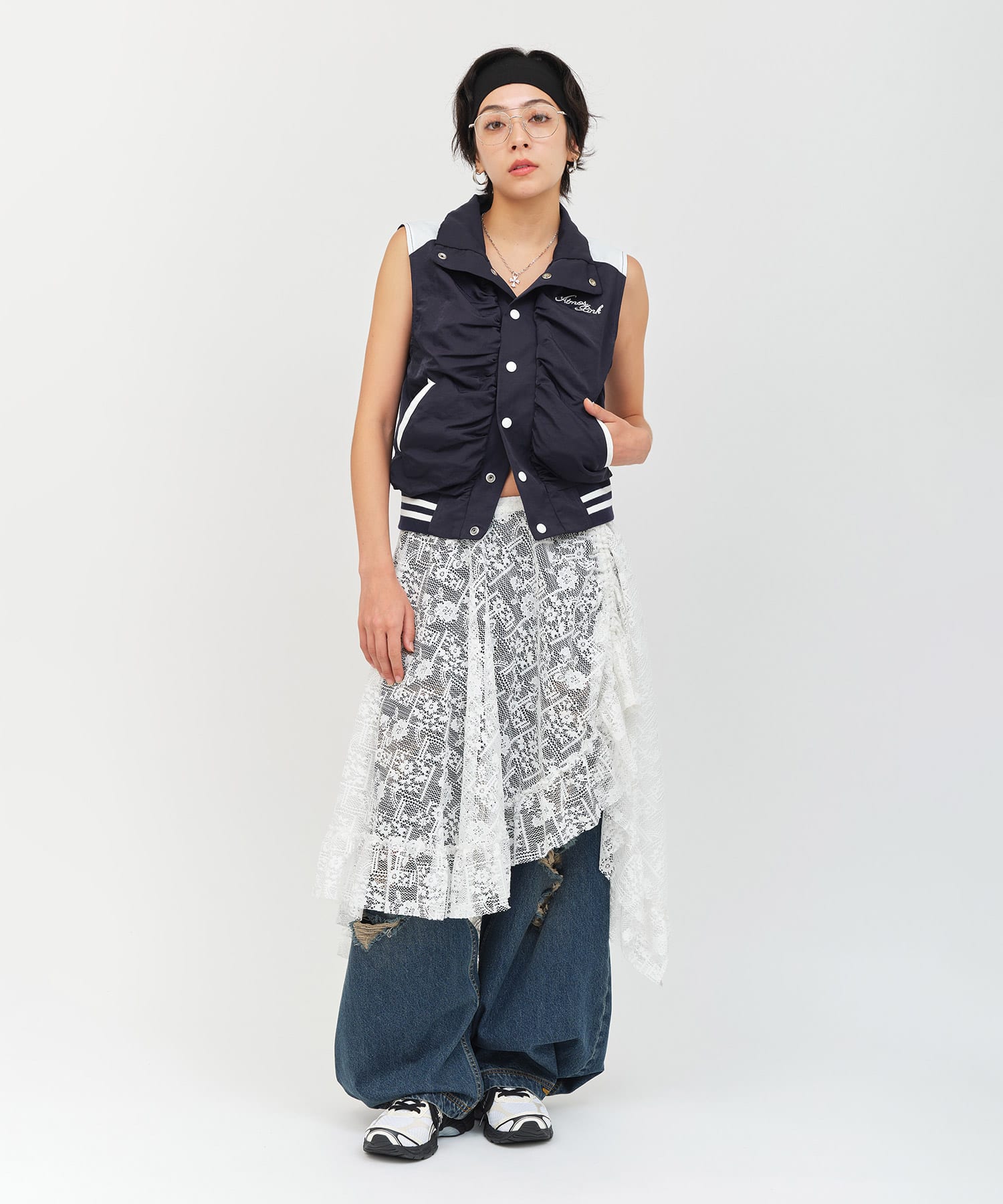atmos pink Lace Asymmetry Skirt WHITEの画像