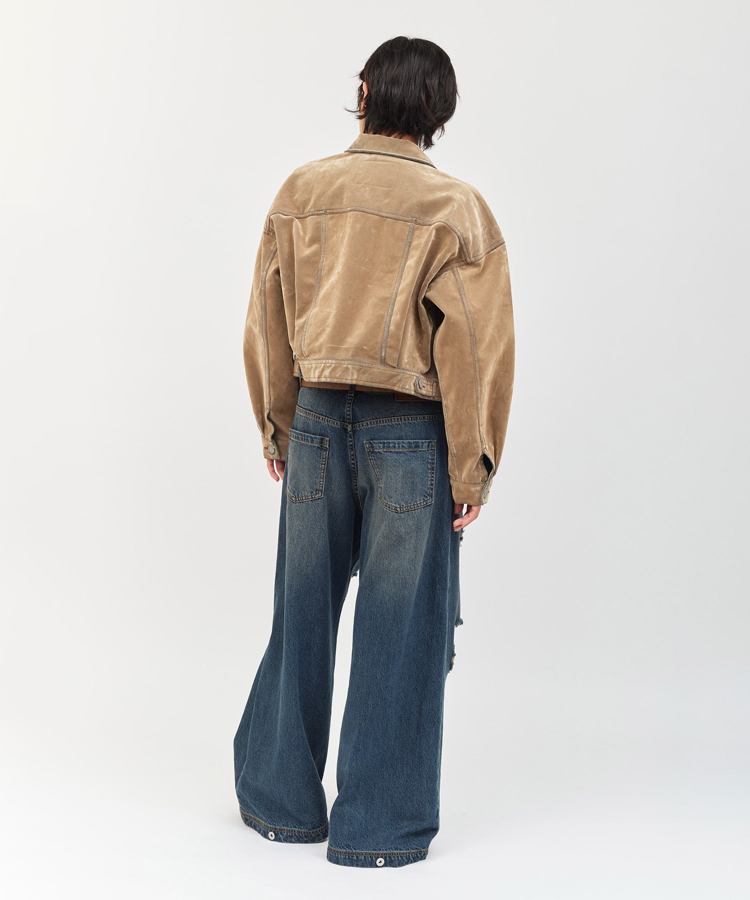 atmos pink Flocky Denim Jacket BEIGEの画像