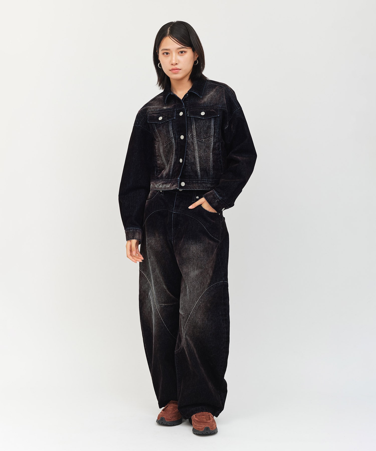 atmos pink Flocky Denim Pants NAVYの画像
