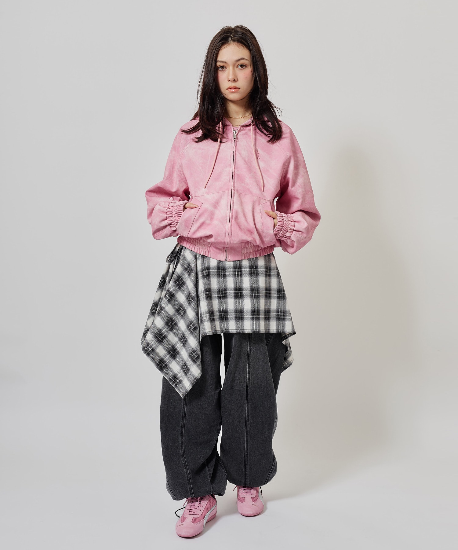 atmos pink Plaid Wrap Skirt BLACKの画像