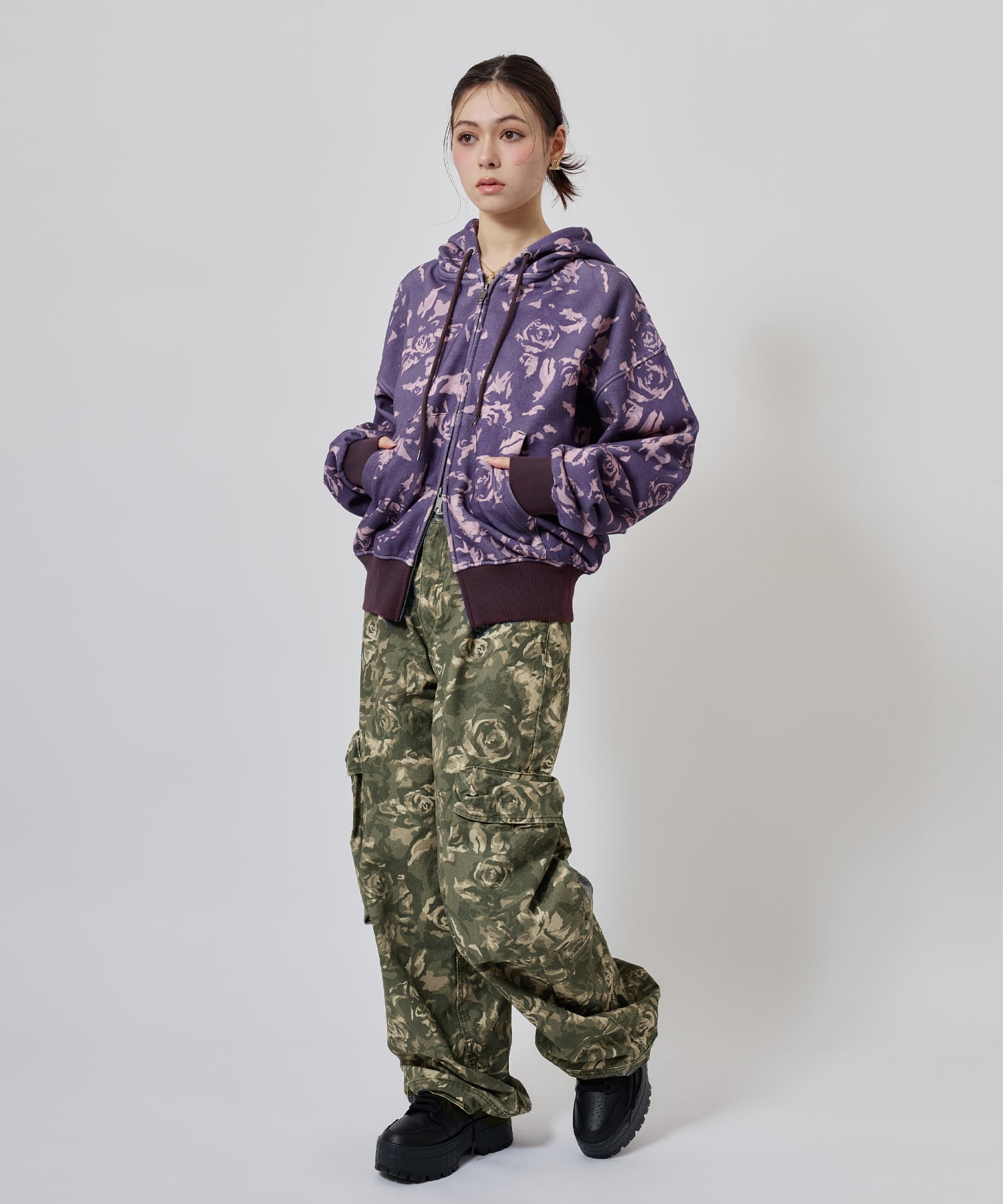 atmos pink Rose Camouflage Zip-up Hoodie PINKの画像