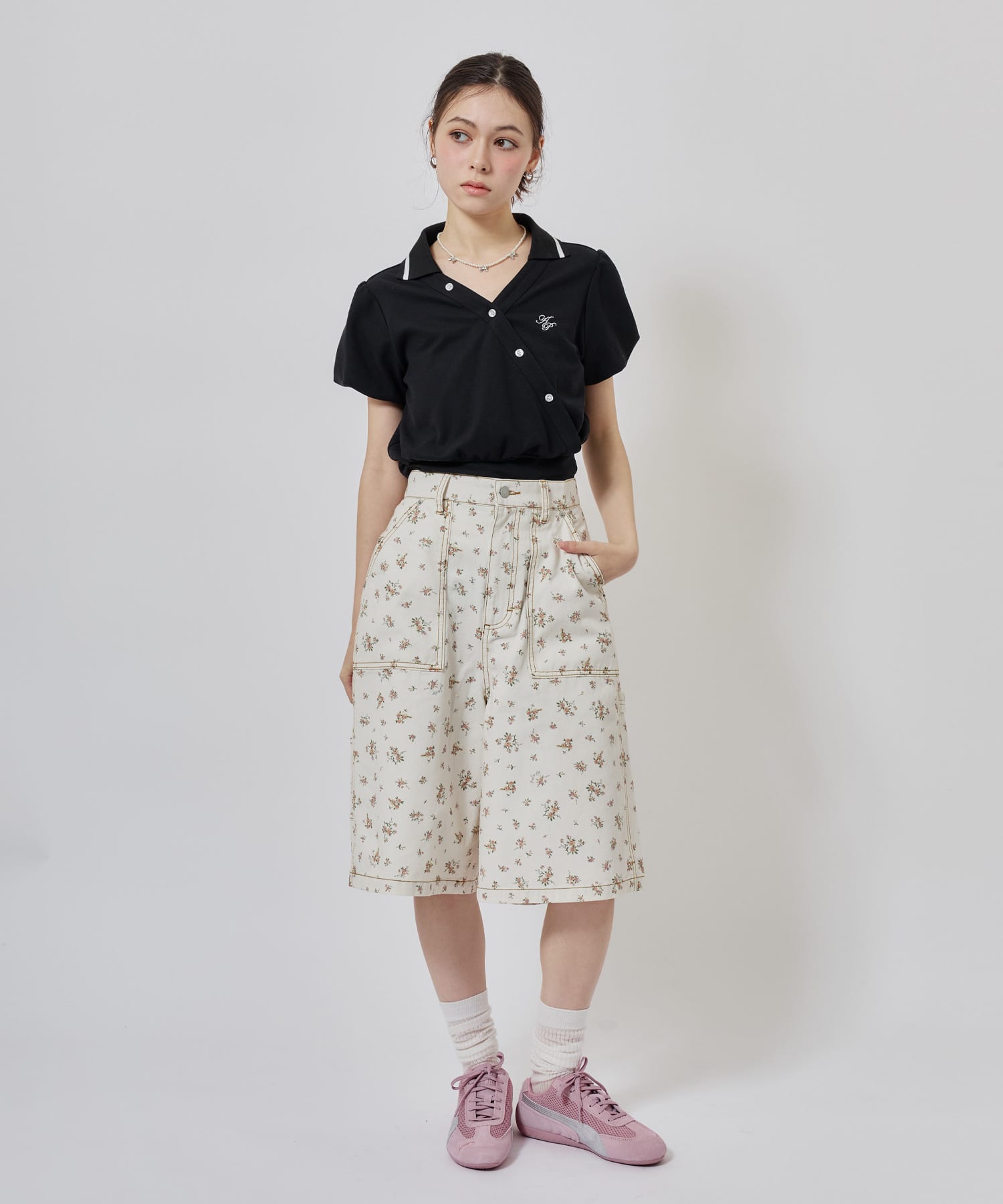 atmos pink Floral Work Half Pants WHITEの画像