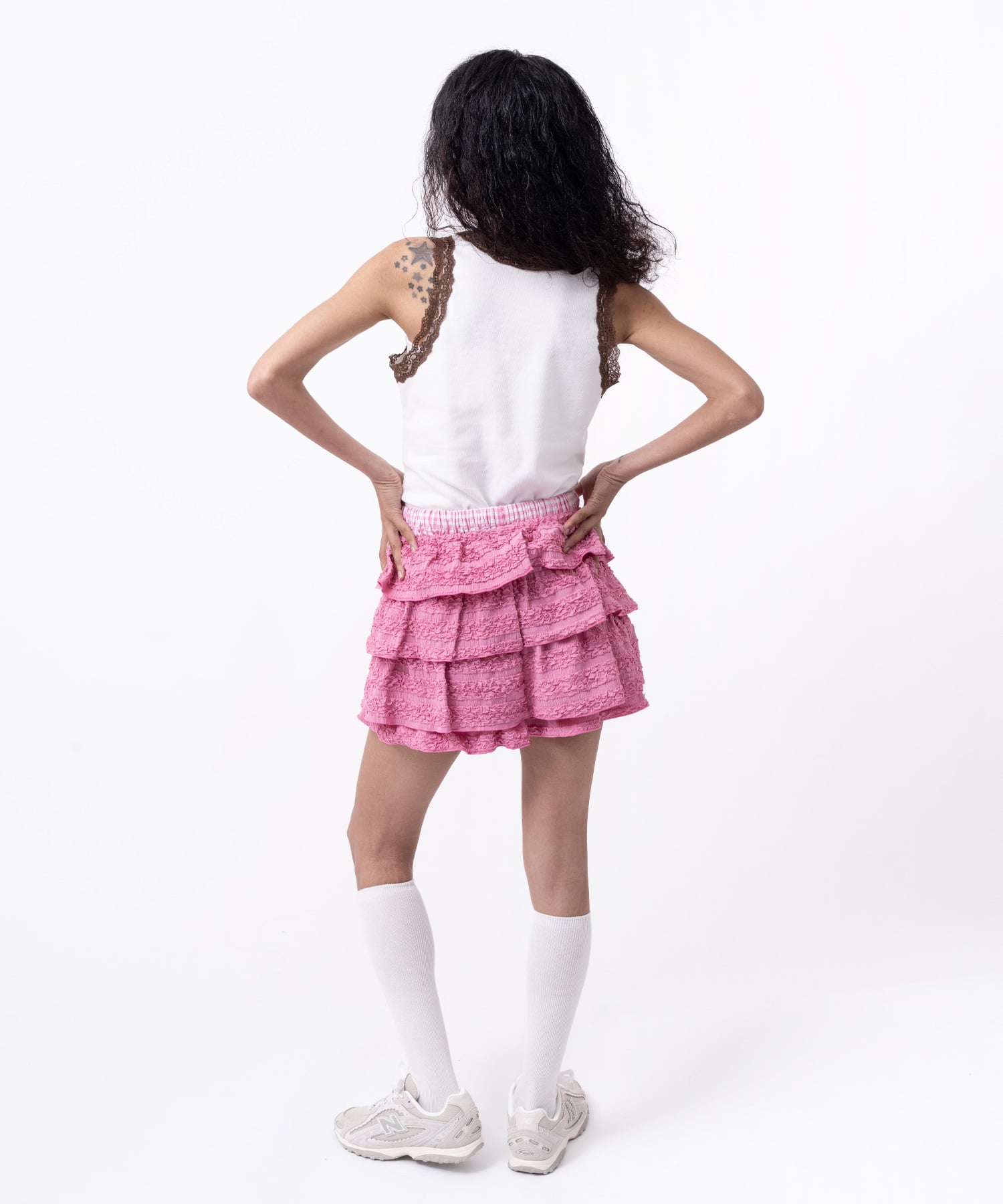 atmos pink Lace Tank Top WHITEの画像