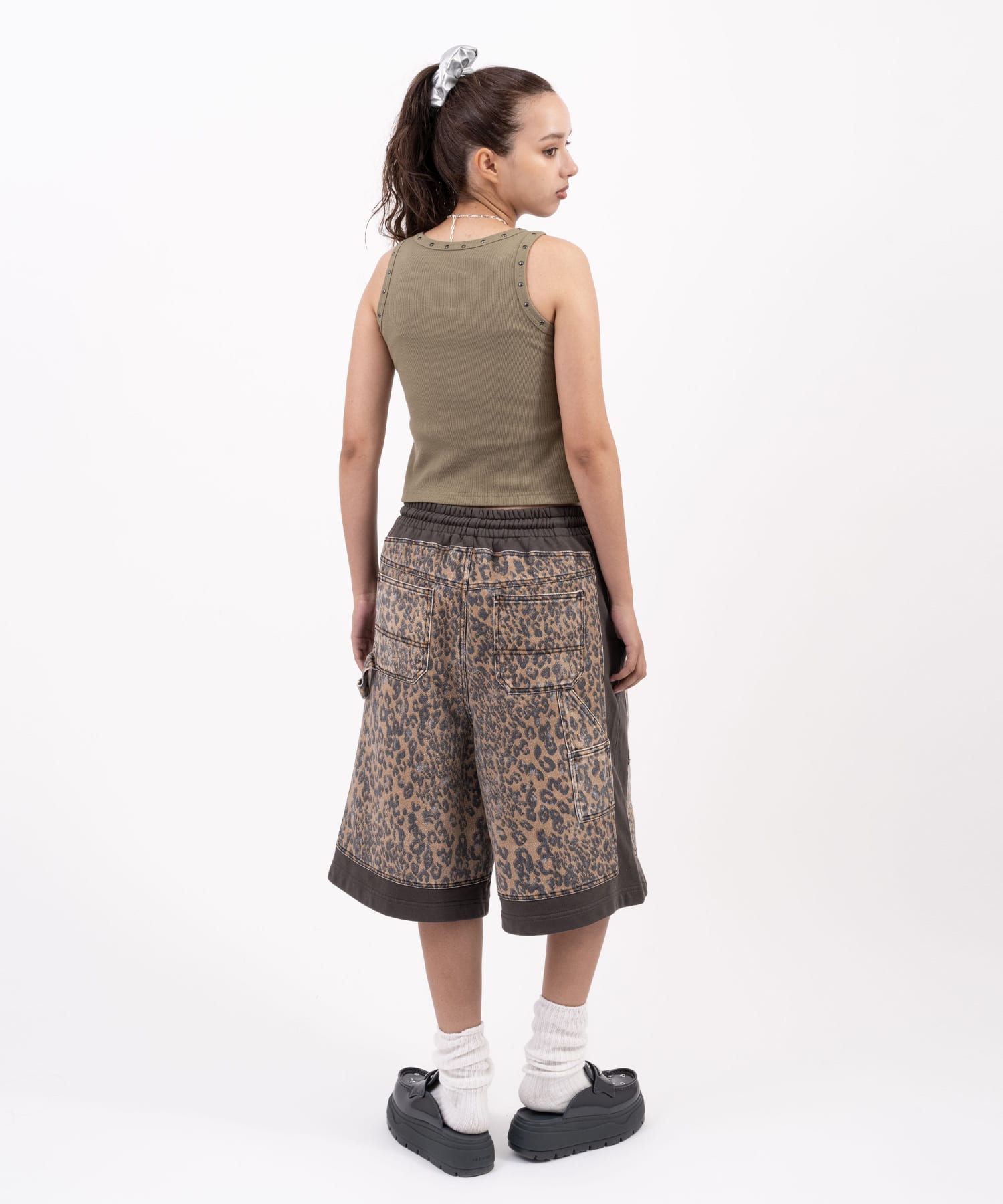 atmos pink Studs Tank Top KHAKIの画像