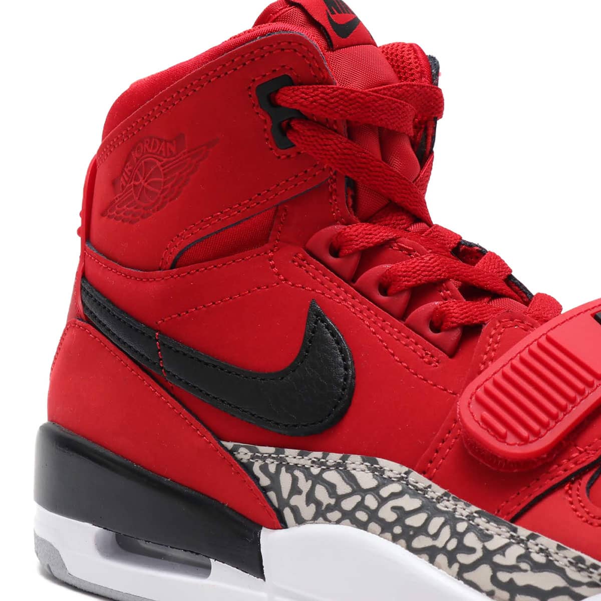 JORDAN BRAND AIR JORDAN LEGACY 312  VARSITY RED/BLACK-WHITEの画像