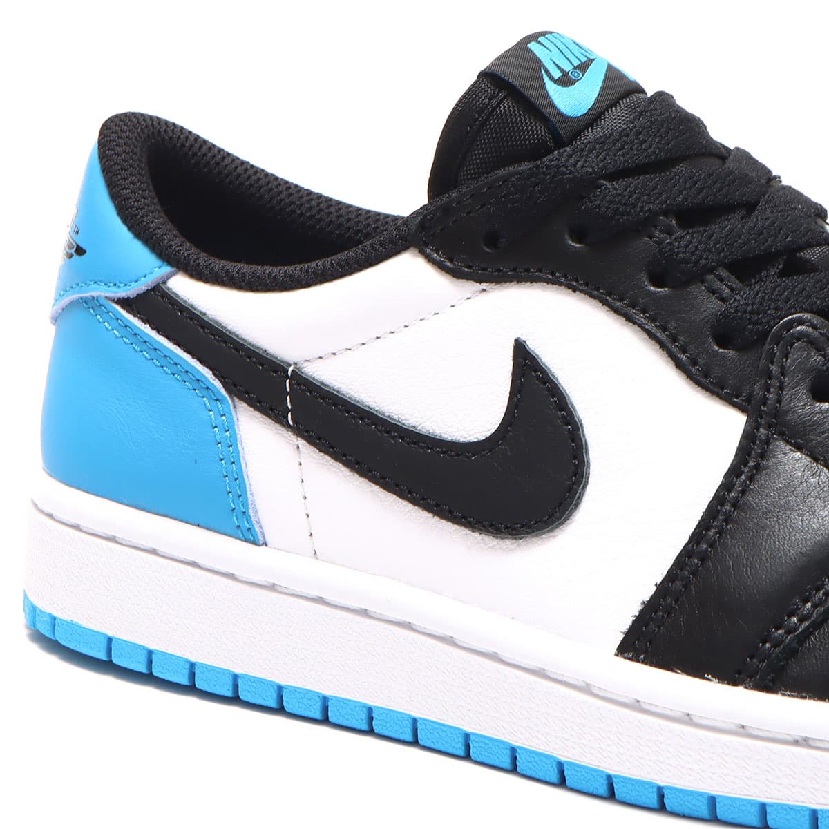 JORDAN BRAND WMNS AIR JORDAN 1 RETRO LOW OG WHITE/DK POWDER BLUE