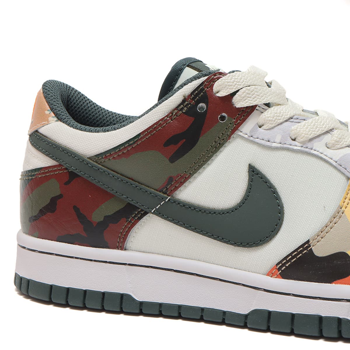 dunk low trainers sail vintage green total orange white