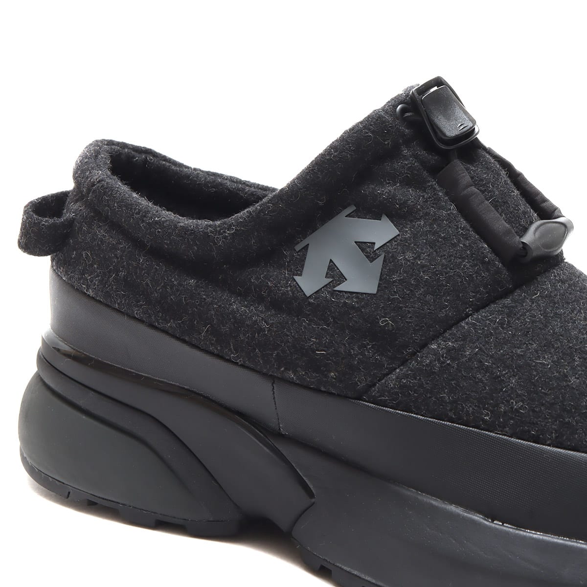 DESCENTE WINTER MOCK BLACK/GRAY 21FW-Iの画像