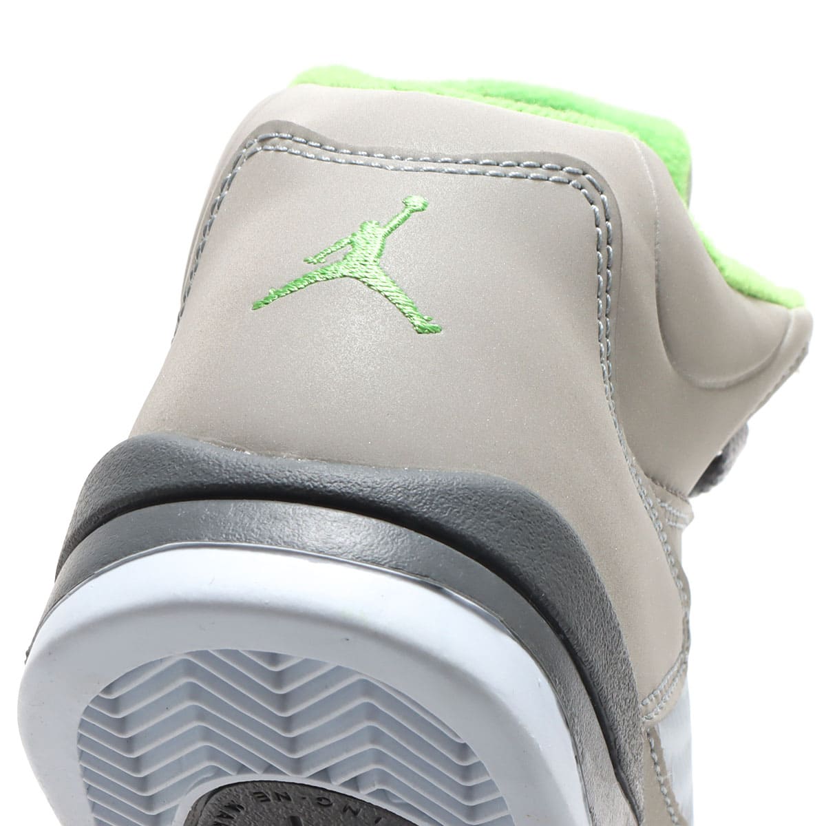 JORDAN BRAND JORDAN 5 RETRO (PS) SILVER/GREEN BEAN-FLINT GREY 22SU-Iの画像