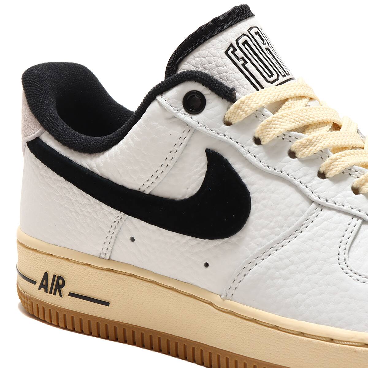 NIKE WMNS AIR FORCE 1 '07 LX SUMMIT WHITE/BLACK-MUSLIN 23SP-I