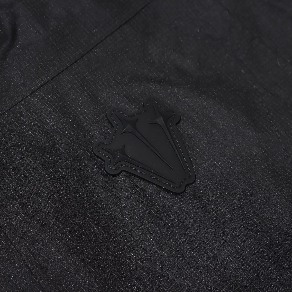 NIKE W NRG LR SF JACKET HD BLACK/BLACK 23SP-Sの画像