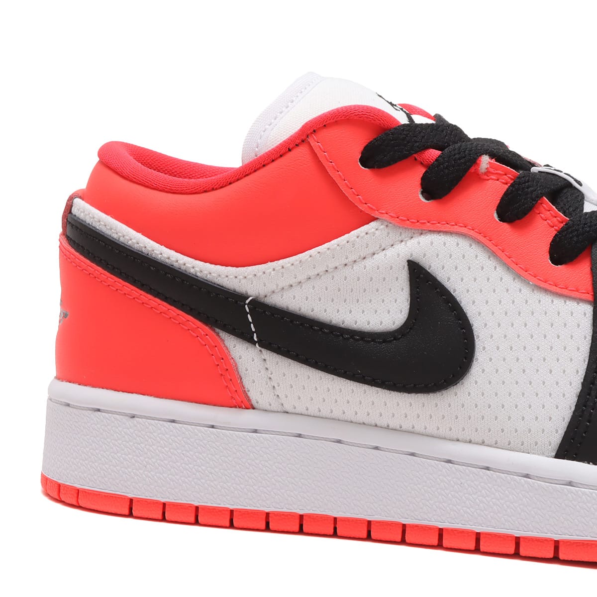 Air jordan on sale 1 mid infrared