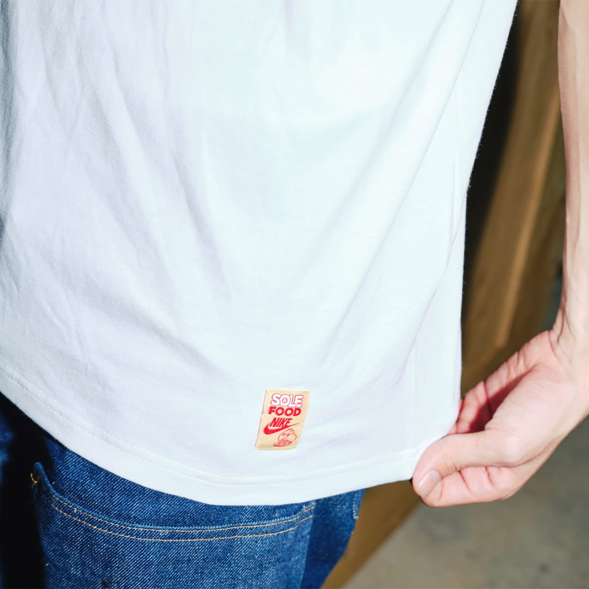 NIKE AS M NSW TEE M90 SOLE FOOD LBR WHITE 23SU-Iの画像