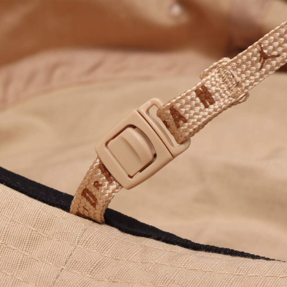 JORDAN BRAND J APEX BUCKET JUMPMAN HEMP/LT BRITISH TAN/BLACK