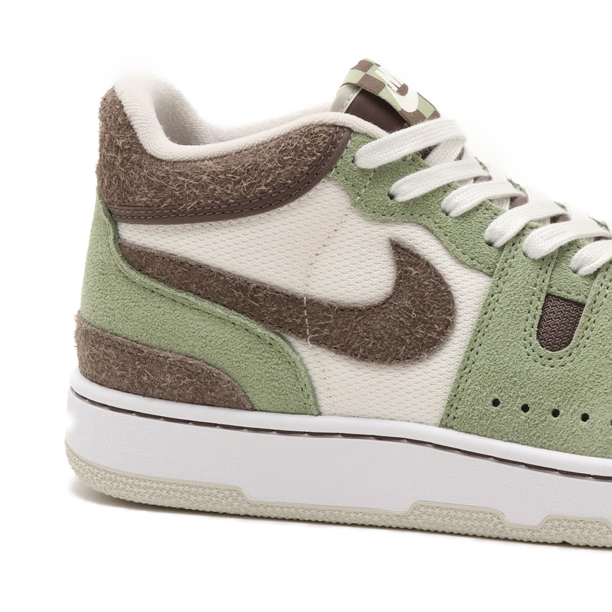 NIKE ATTACK OIL GREEN/IRONSTONE-SAIL-WHITEの画像