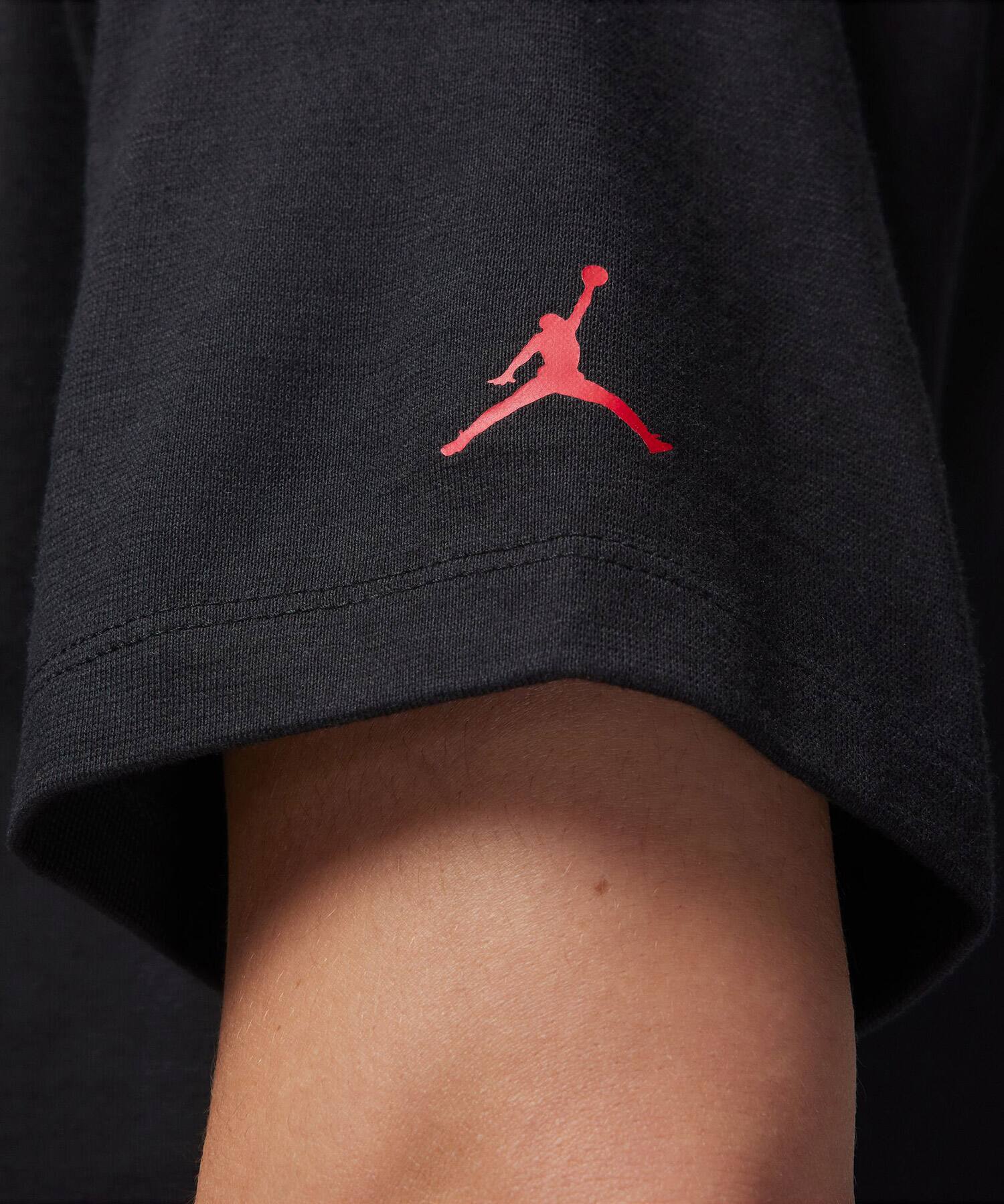 JORDAN BRAND AS W J SS GF GFX FLT TEE BLACK/GYM REDの画像