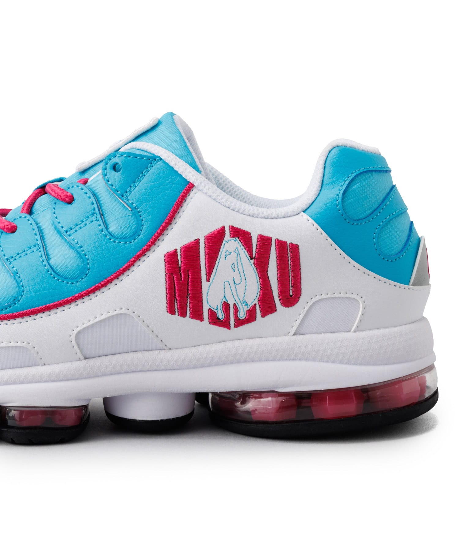 FILA SILVA TRAINER x 初音ミク WHITE/BLUE/PINKの画像