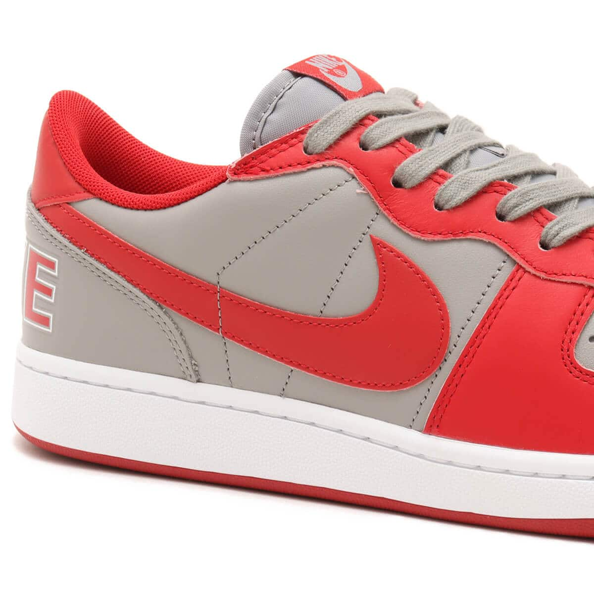 NIKE TERMINATOR LOW MEDIUM GREY/VARSITY RED-WHITE|atmos（アトモス） 公式オンラインストア