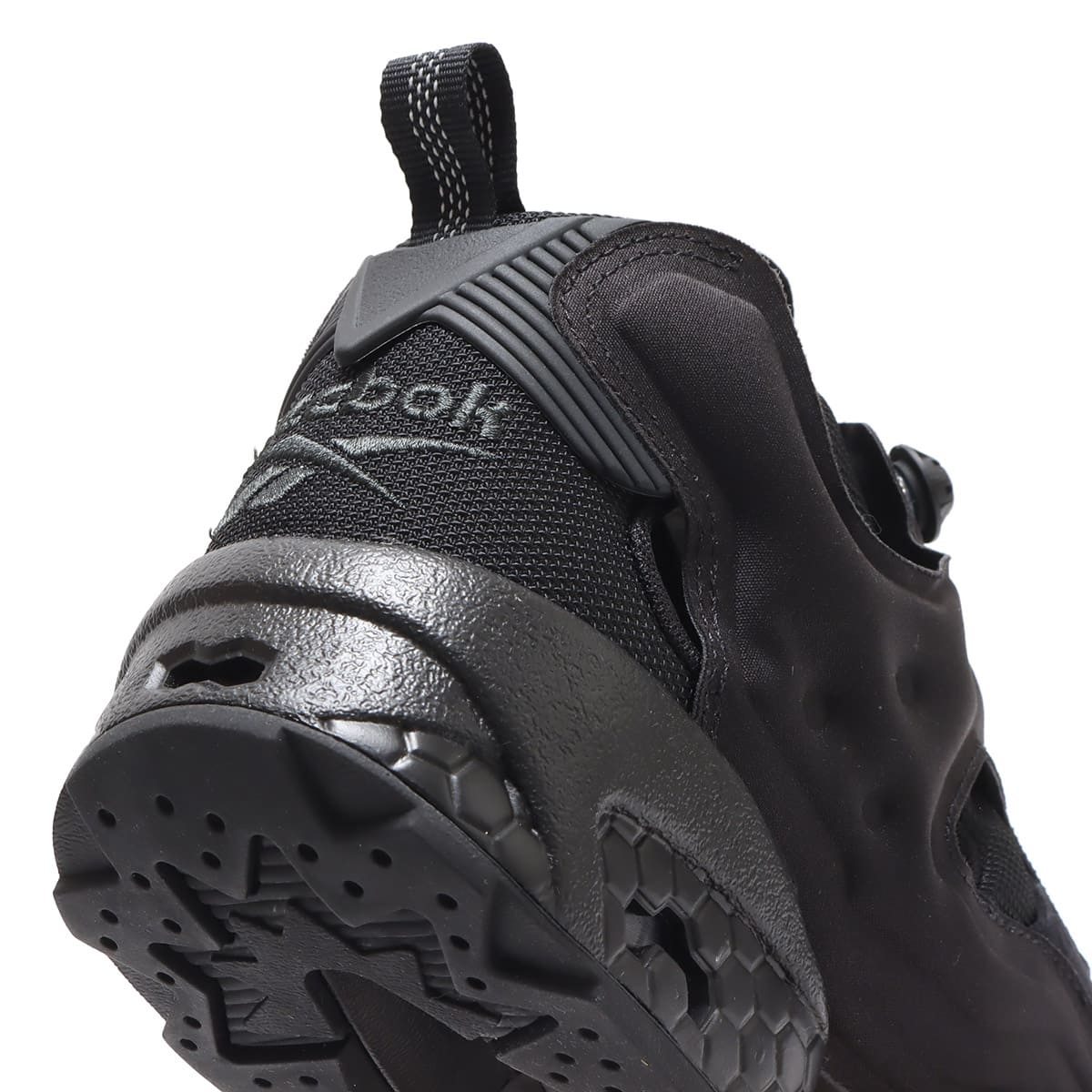 Reebok INSTAPUMP FURY OG CORE BLACK/PURE GRAY/VECTOR NAVY 22SS-I