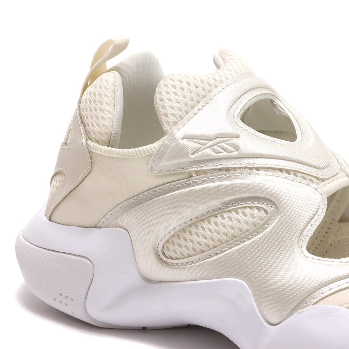 Reebok FURYLITE MOLECULE FESTIVAL CLASSIC WHITE/FOOTWEAR Reebok FURYLITE MOLECULE FESTIVAL CLASSIC WHITE/FOOTWEAR