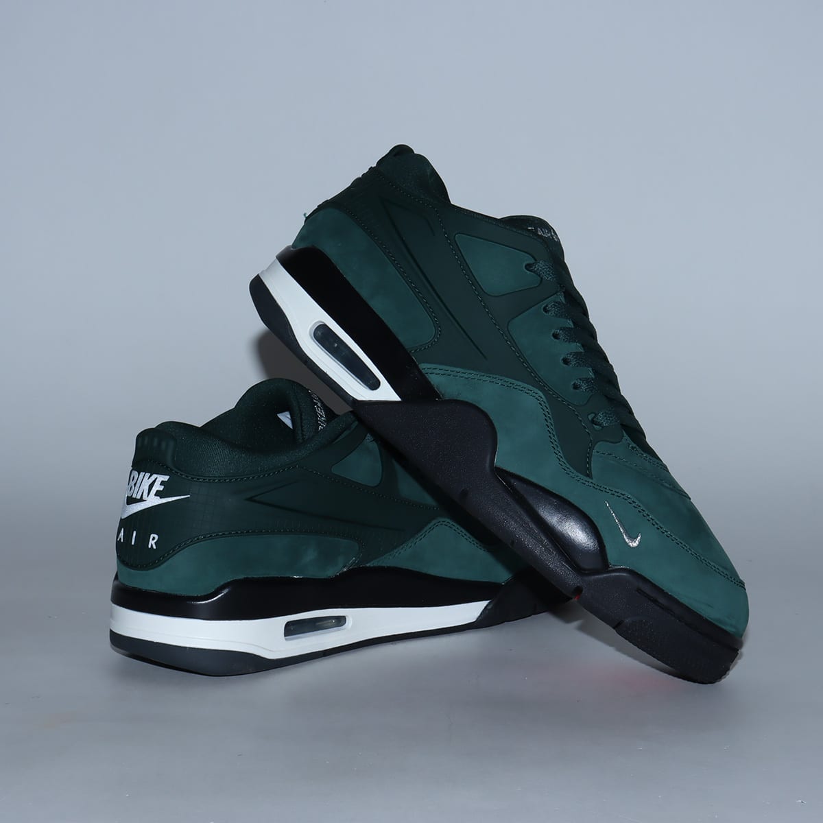JORDAN BRAND AIR JORDAN 4 RM SP PRO GREEN/MTLC PLATINUM-BLACK-SAIL の画像
