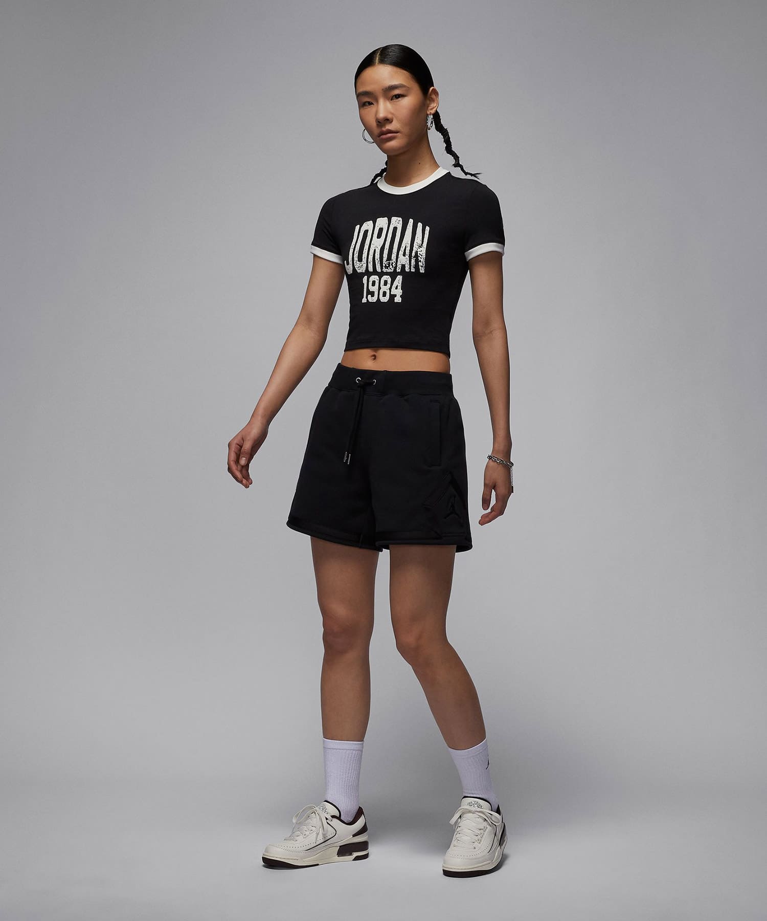 JORDAN BRAND AS W J SS SLIM CROP GFX TEE 84 BLACKの画像