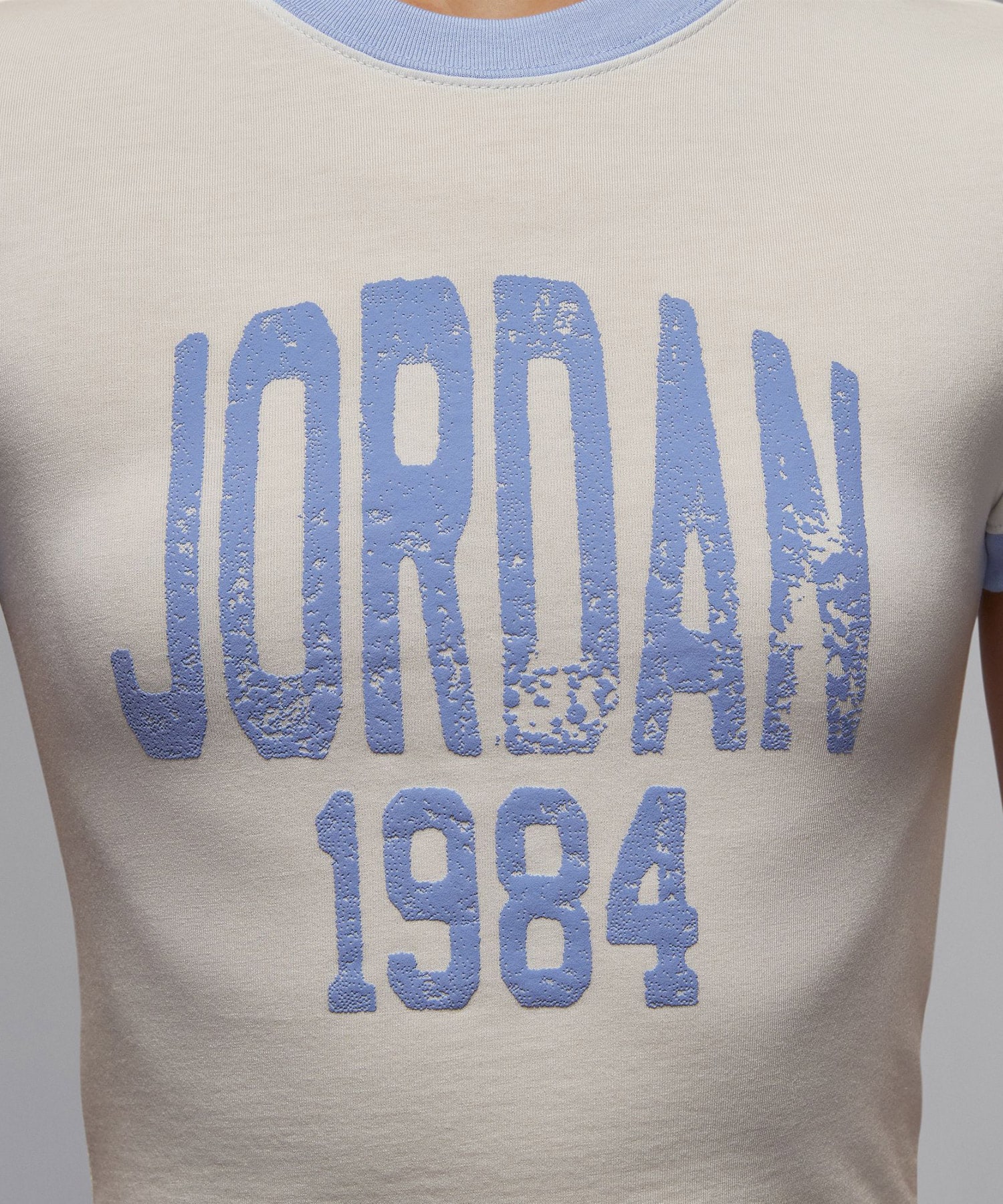 JORDAN BRAND AS W J SS SLIM CROP GFX TEE 84 SAILの画像