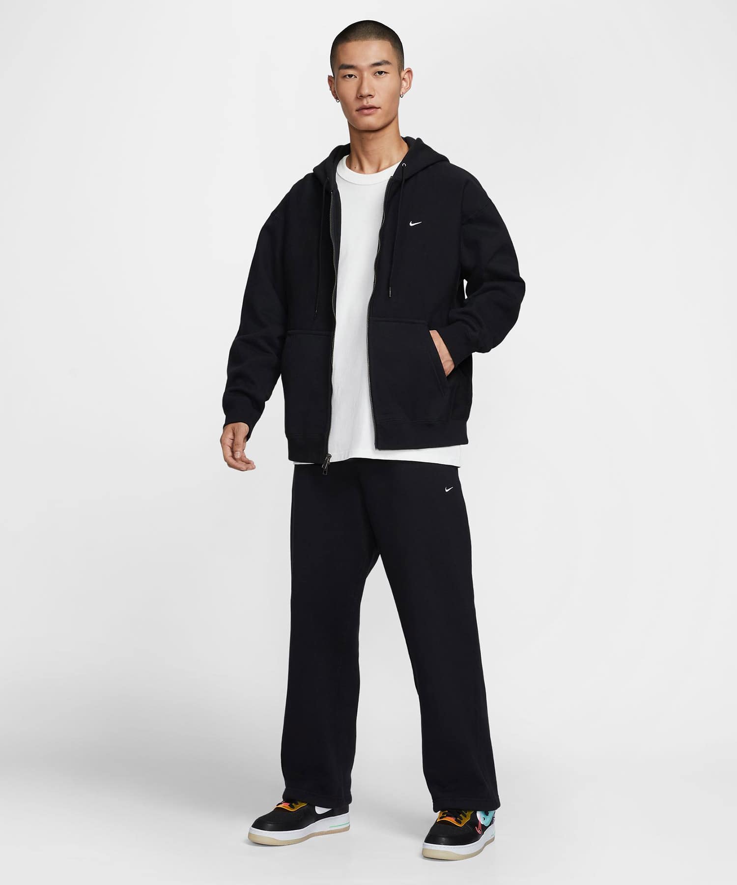 NIKE AS M NL SOLO SWSH BB FZ HOODIE BLACK/BLACK/WHITEの画像