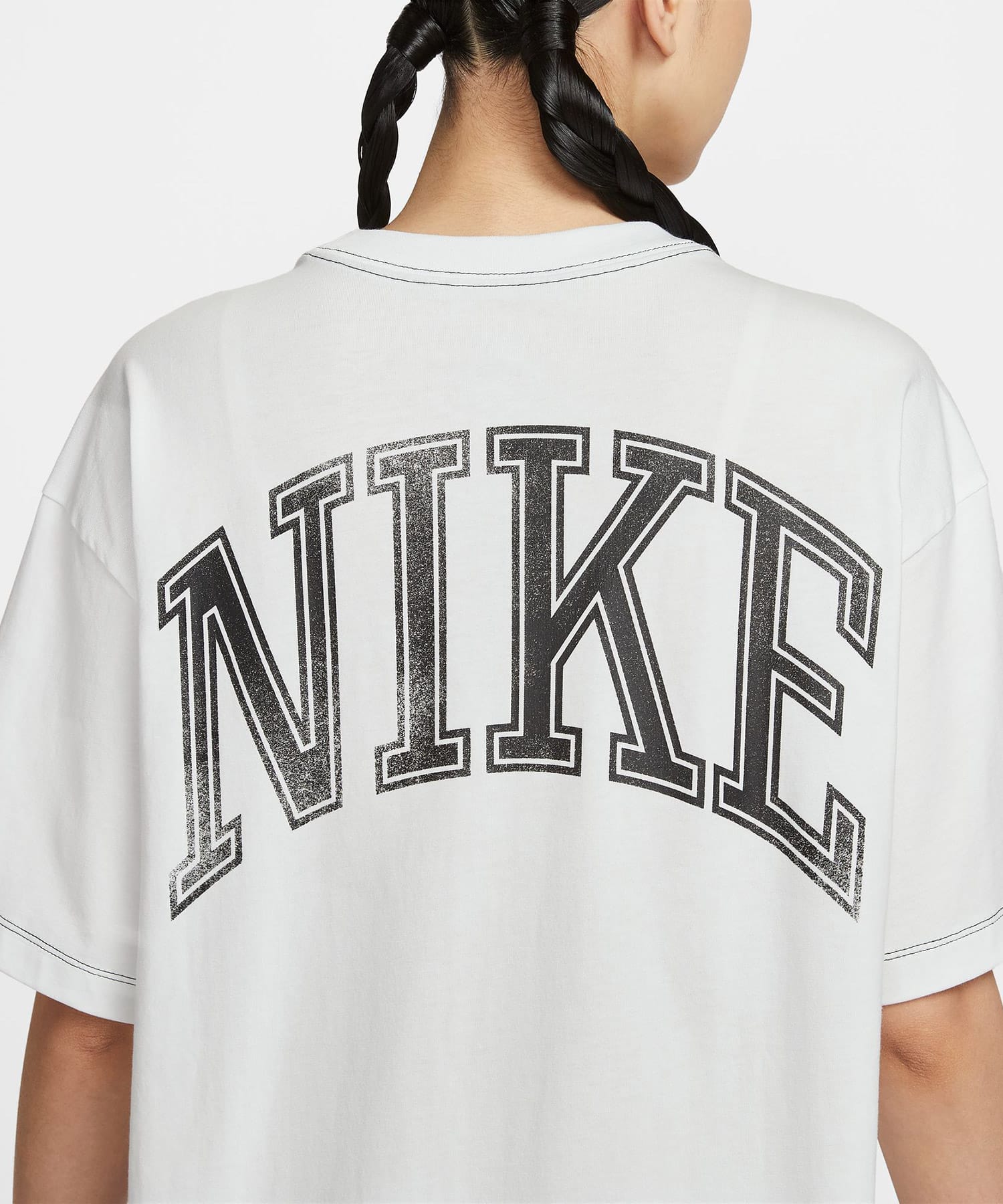 NIKE AS W NSW STREET SS OS TEE SUMMIT WHITEの画像