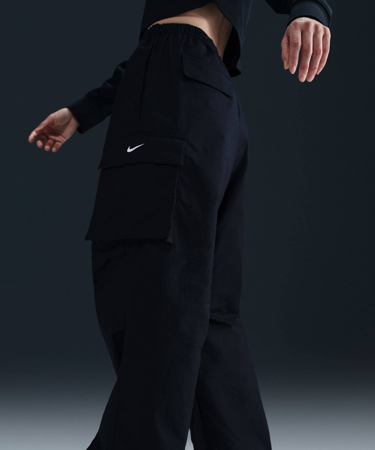 NIKE AS W NSW STREET CARGO PANT BLACK/WHITEの画像