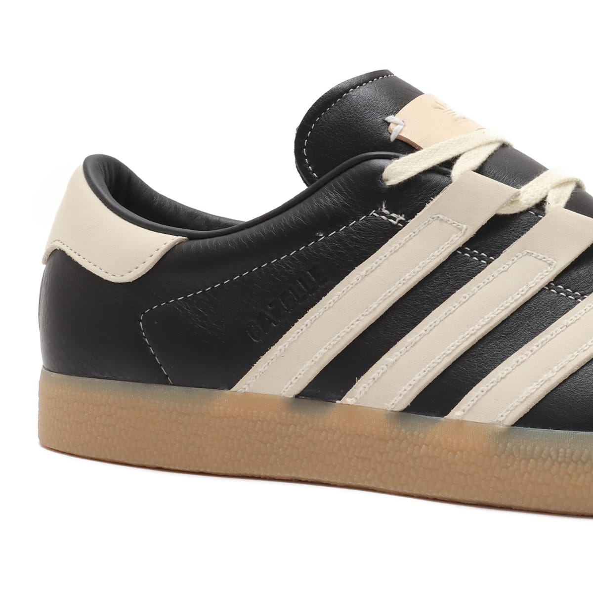 adidas GAZELLE FOOT INDUSTRY COREBLACK/CREAMWHITE/OFFWHITE 23FW-S