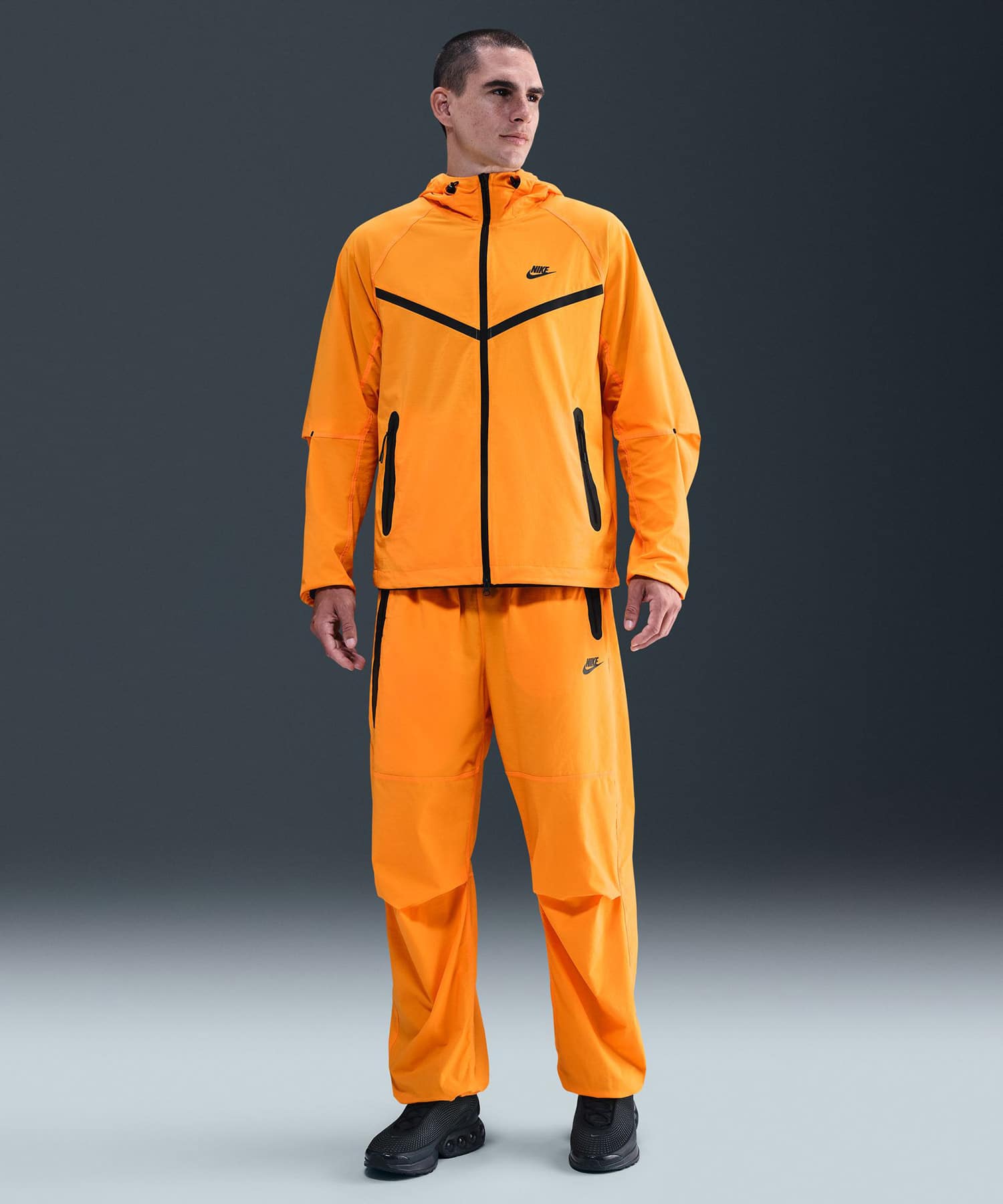 NIKE M NRG TCH WVN PANT OS SUNDIALの画像