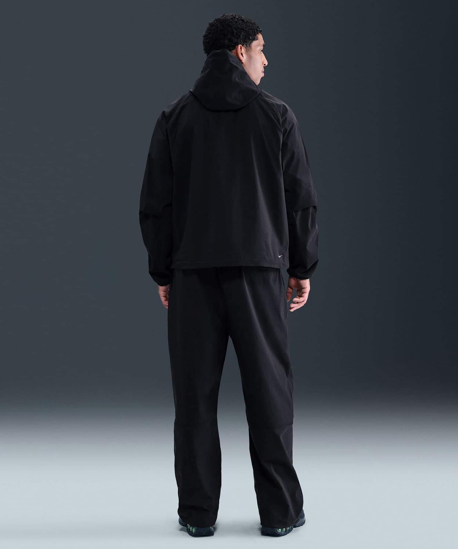NIKE M NRG TCH WVN WR FZ JKT RF BLACKの画像