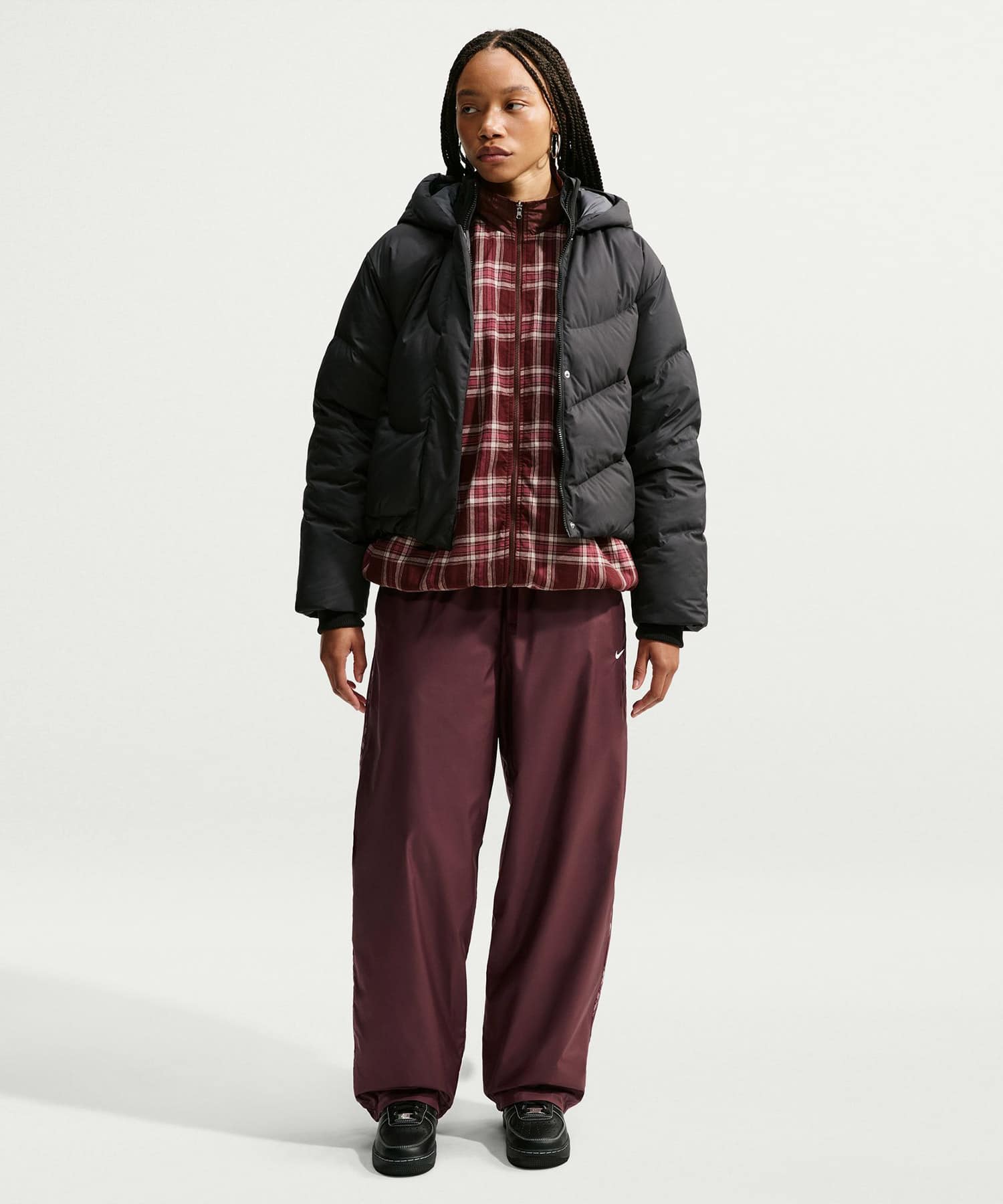 NIKE AS W NK REVERSIBLE PLAID OH PANT BROWNの画像