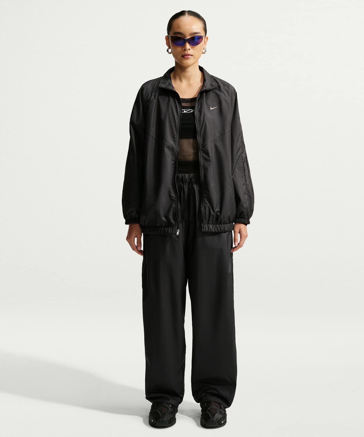 NIKE AS W NK REVERSIBLE PLAID WR JK BLACKの画像