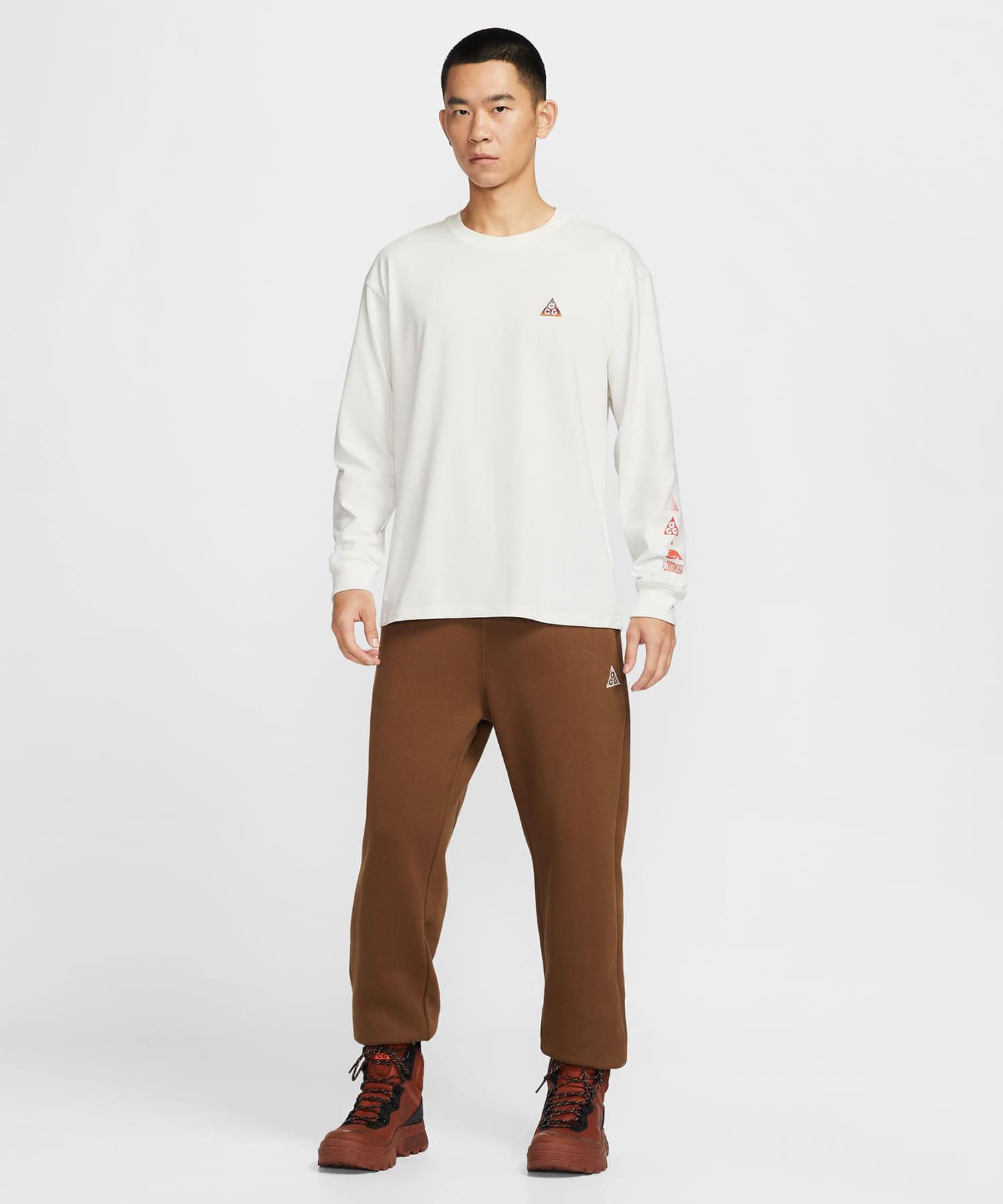 NIKE AS M NRG ACG DF CNY LS TEE IVORYの画像