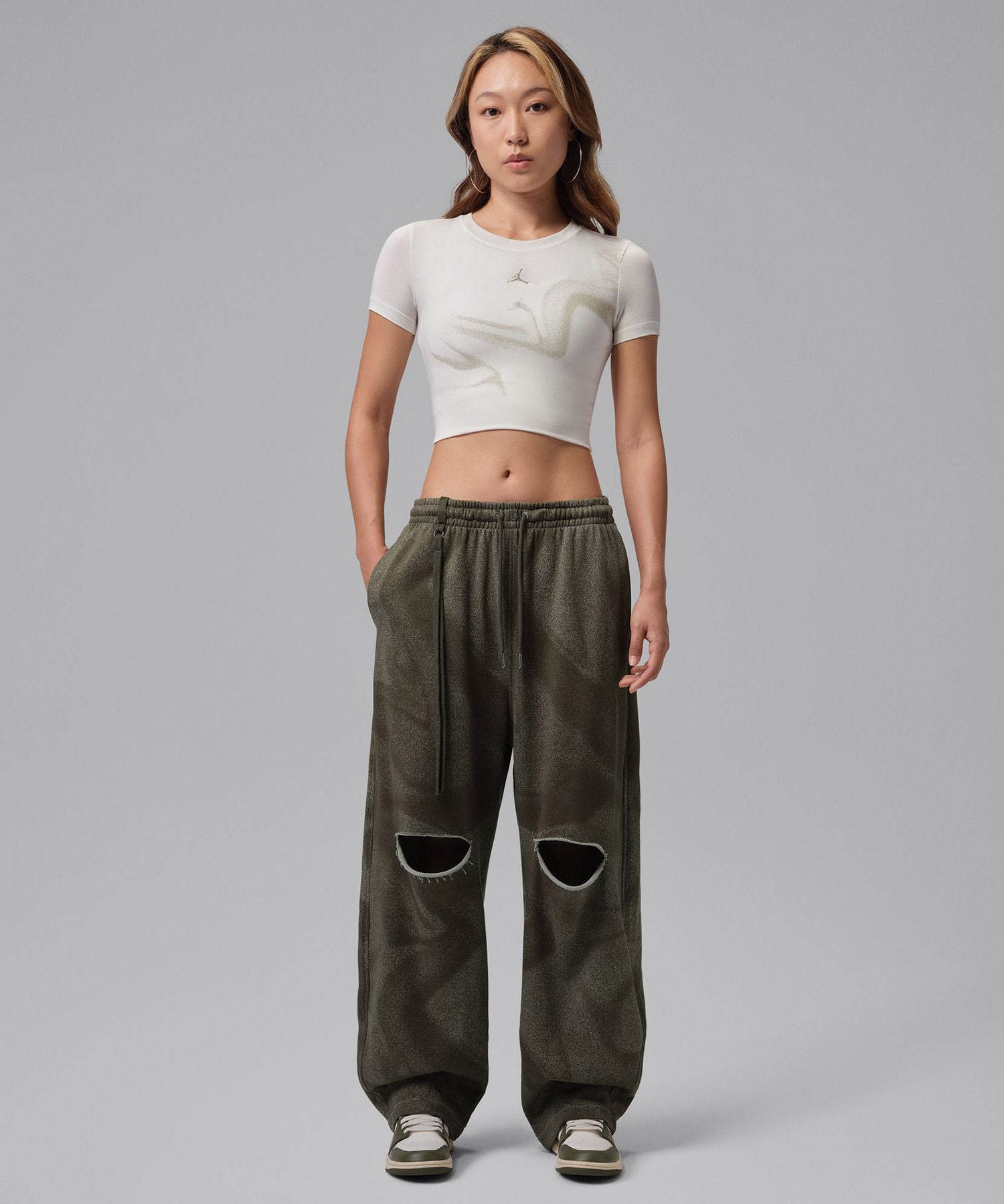 JORDAN BRAND AS W J FLC BAGGY PNT WJDN APLA SPRUCE FOG/CARGO KHAKIの画像