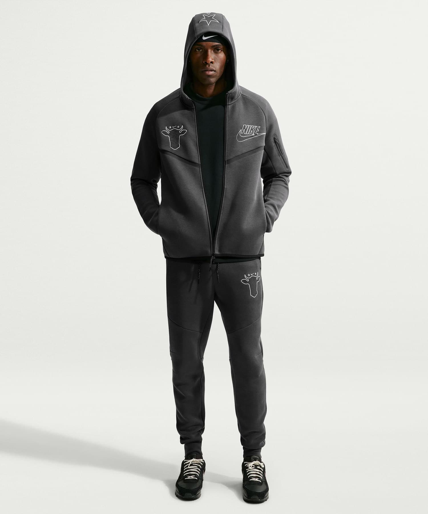 NIKE M NRG WAGYU TECH FLC WR FZ DARKGRAYの画像